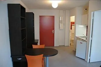 Parc Arena 2* Ним