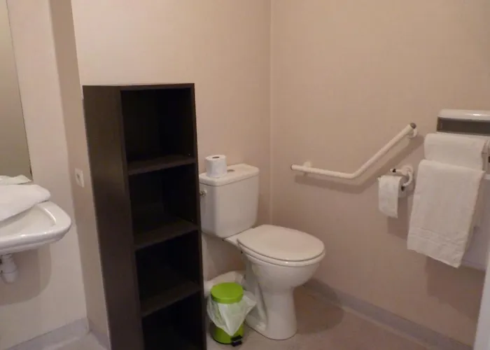 Parc Arena Aparthotel 2*