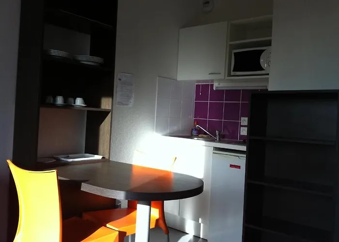 Parc Arena Aparthotel 2*